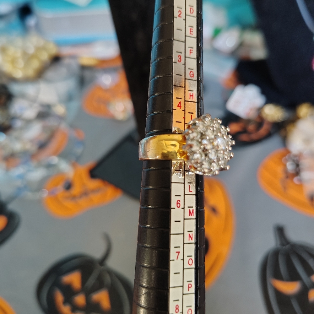 Rhinestone ring - Picture 2 of 3